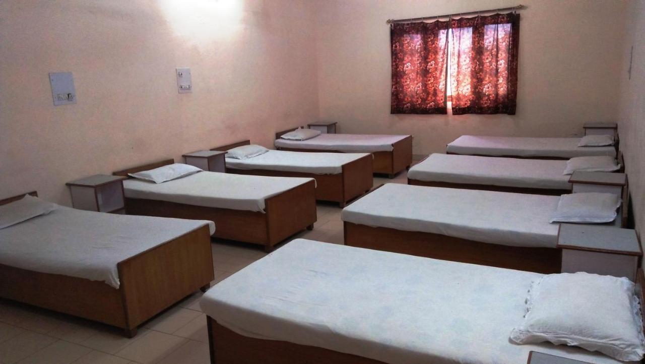 Pops Resort Palampur Ngoại thất bức ảnh