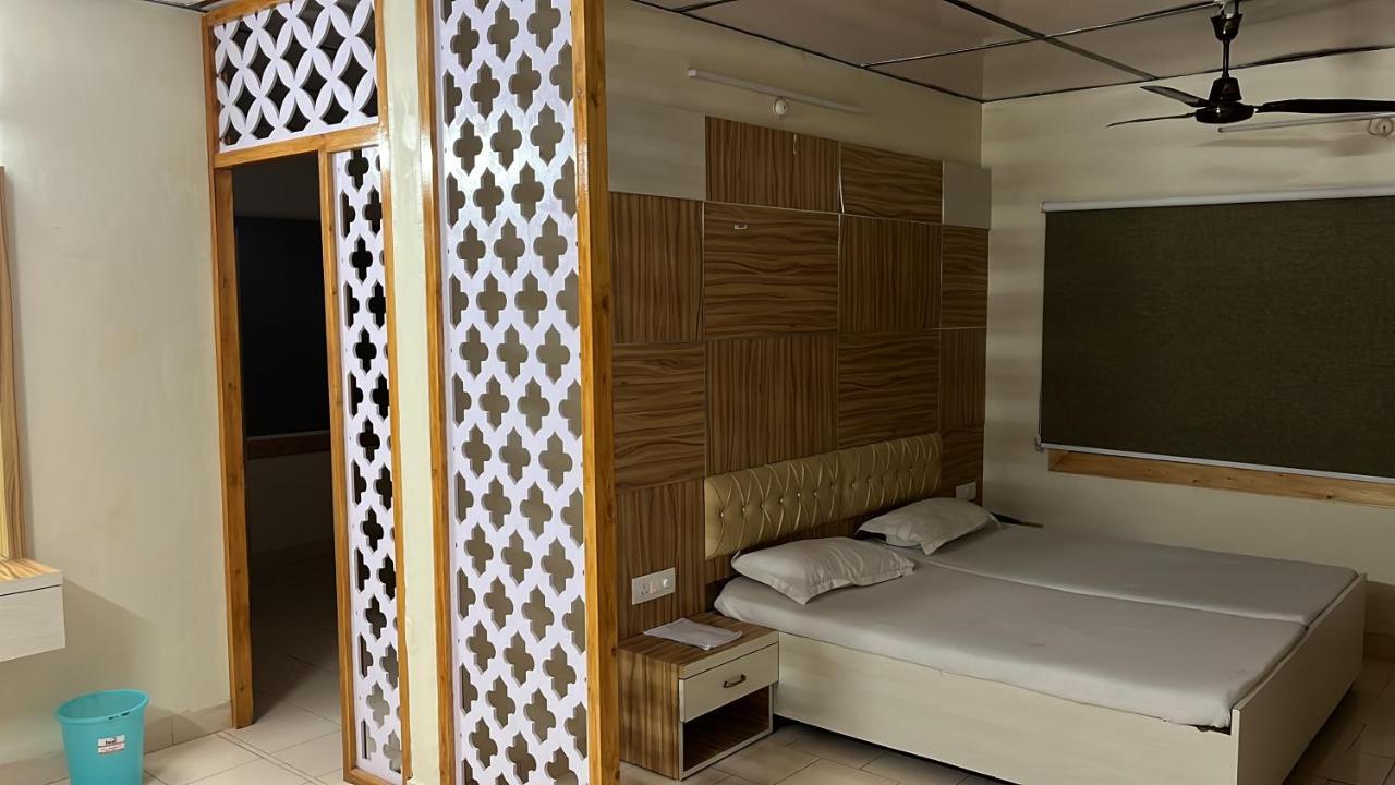 Pops Resort Palampur Ngoại thất bức ảnh