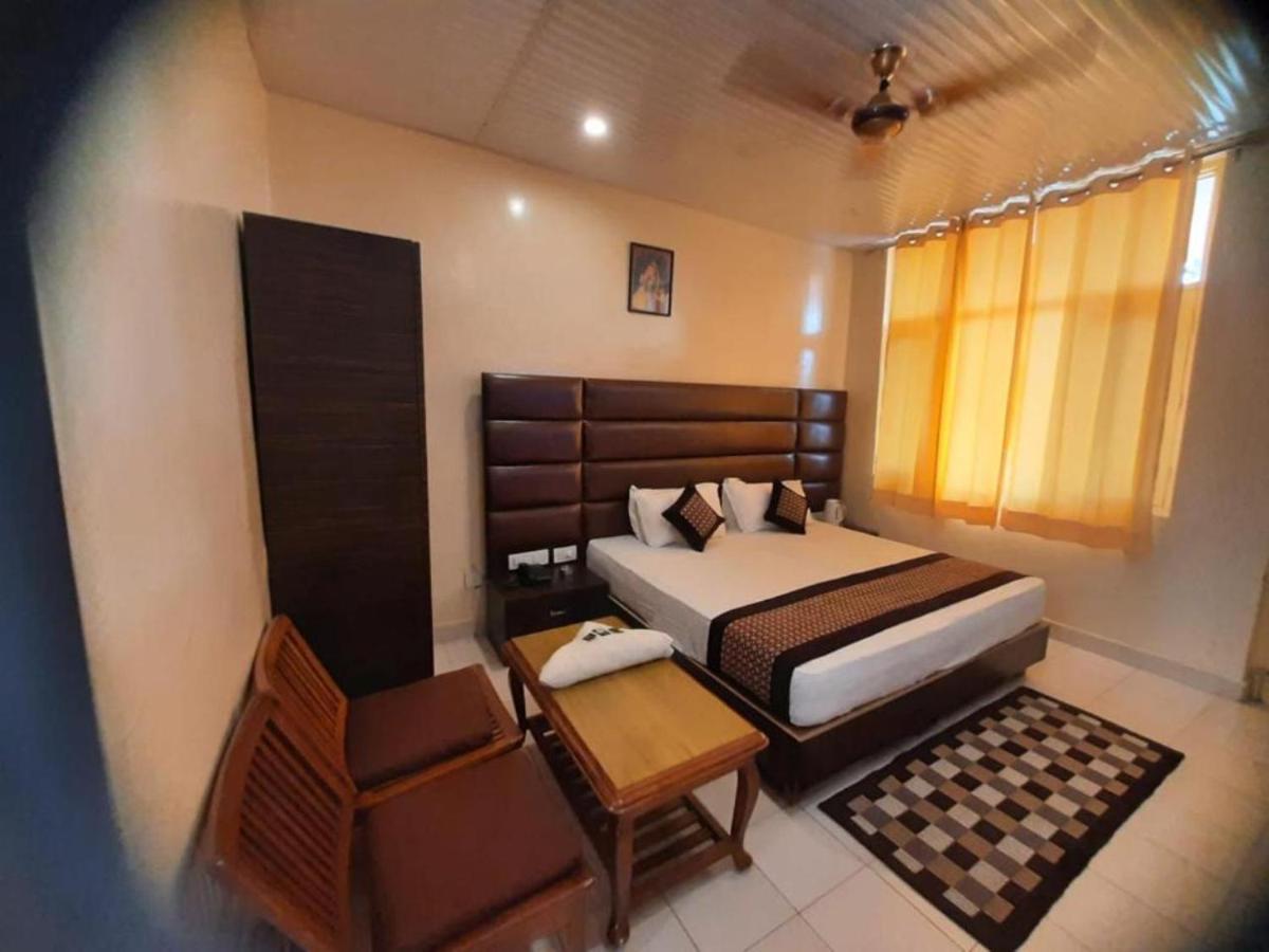 Pops Resort Palampur Ngoại thất bức ảnh