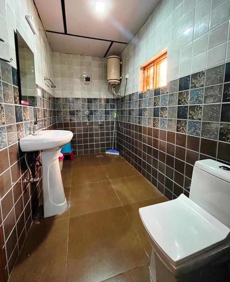 Pops Resort Palampur Ngoại thất bức ảnh