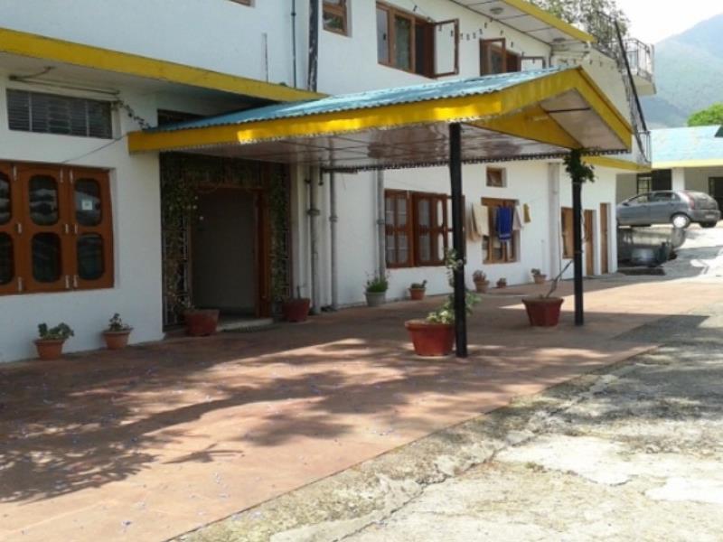 Pops Resort Palampur Ngoại thất bức ảnh