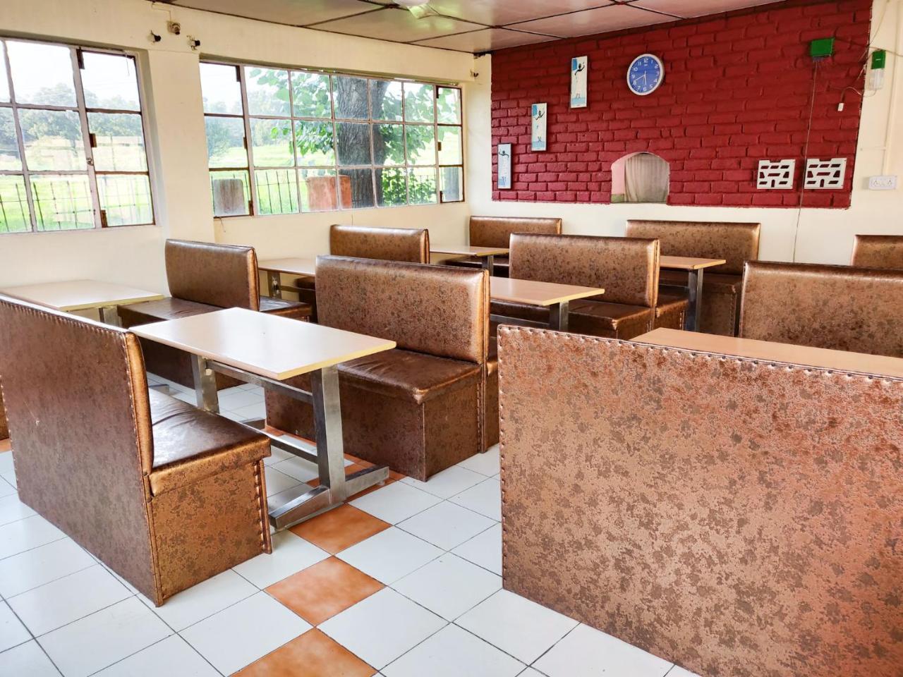 Pops Resort Palampur Ngoại thất bức ảnh